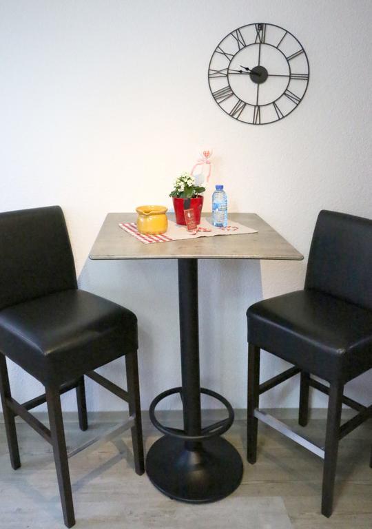 Guesthouse Le Vauban Нёф-Бризах Номер фото